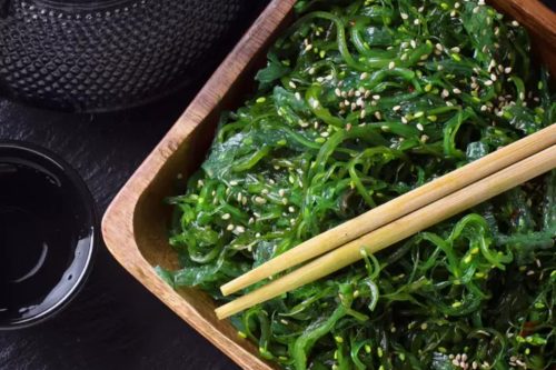 Salata de alge wakame